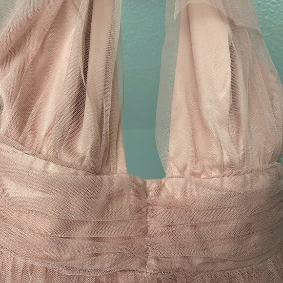 Elegant Backless Pink Dress - Picture 5 of 16